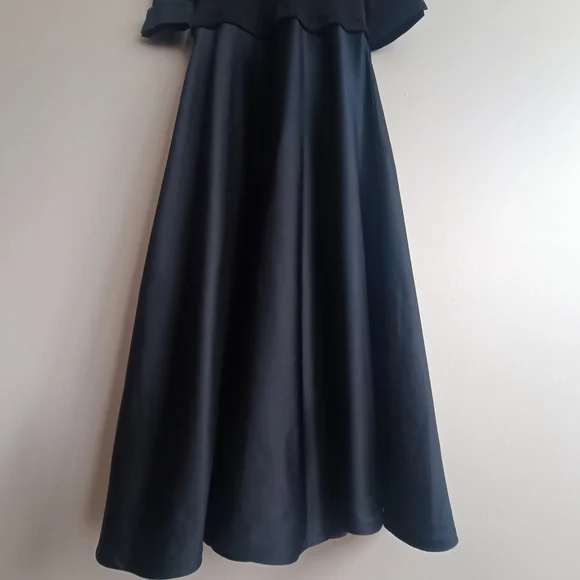 Vintage Holt Renfrew Black Evening Gown - Size 12 Modern 8-10 - Picture 5 of 13